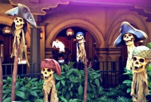 Pirates Adventure - Treasure of the Seven Seas Adventureland at Disney's Magic Kingdom